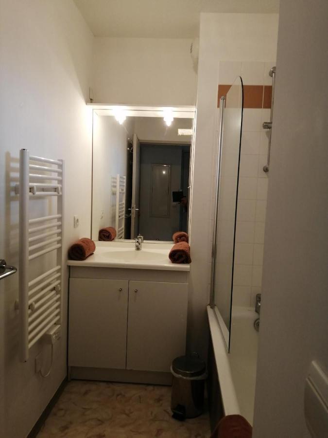 Le Fleur"H"On 11 D'Honfleur, T2 En Residence Avec Piscine, Wifi Et Parking Gratuits Equemauville Exterior photo